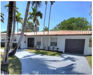 2080 NE 205th St, Miami, FL 33179