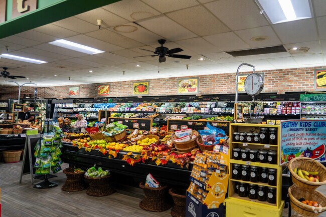 Find fresh produce and pantry staples at Georgetown’s Worton’s Market and Mar-Val.