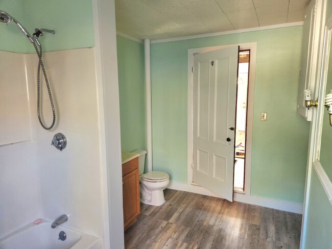 161 Roosevelt Trail unit 1, Windham, ME 04062 - photo 4