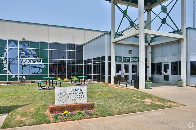 Berea High School serves students in grades 9-12.