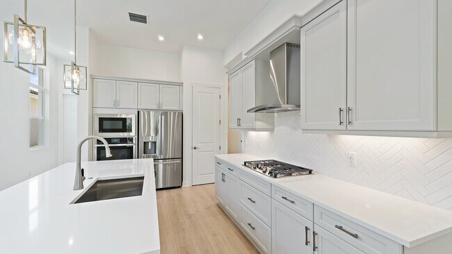 212 SE Via Sangro, Port St. Lucie, FL 34952 - photo 6