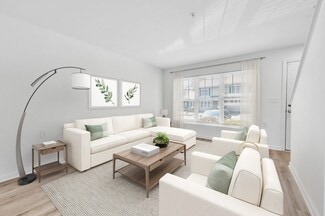 502 West River Rd, Hooksett, NH 03106