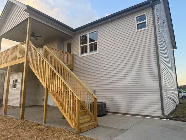 511 Ayden Ln, Clarksville, TN 37042 - photo 7