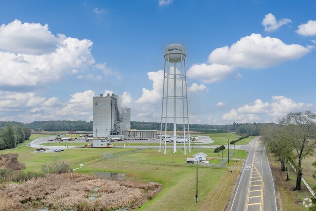 A feed plant that began small in Ozark has grown into one of the largest in the Southeast.