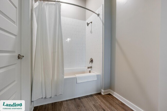 4902 Cosmos Cir unit 119, Wimauma, FL 33598 - photo 3