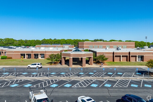 Locust Grove High School teaches grades 9th through 12th.