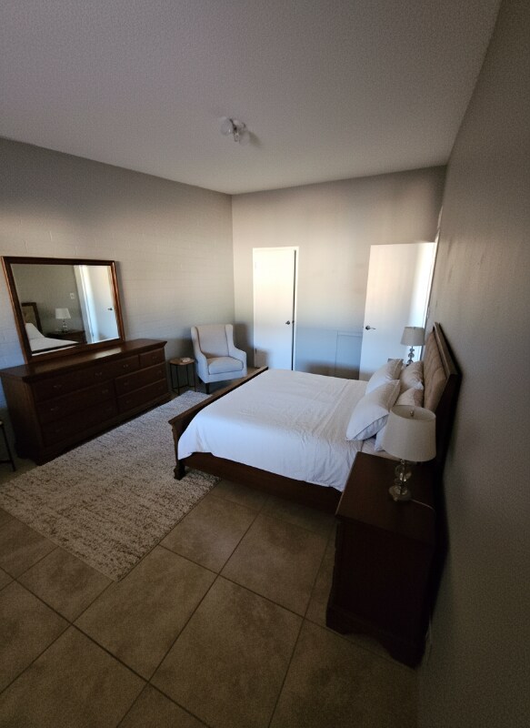 1745 E Broadway Rd unit B, Mesa, AZ 85204 - photo 2