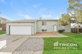 3057 S Mobile Way, Aurora, CO 80013