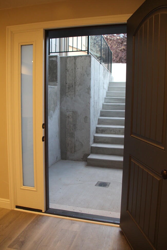 Entrance 3
