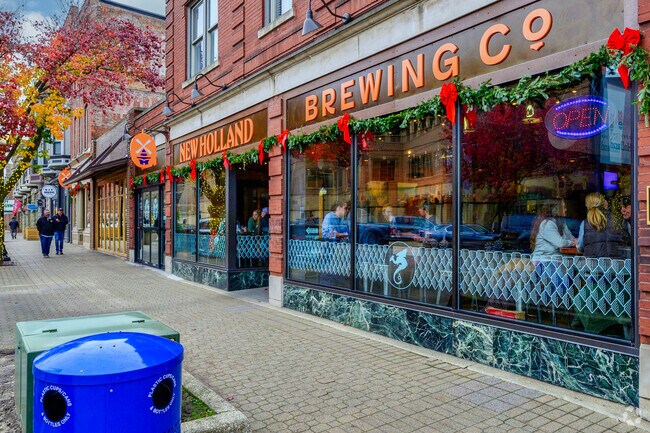 Holland has several breweries, including famed New Holland Brewing Co., located downtown.