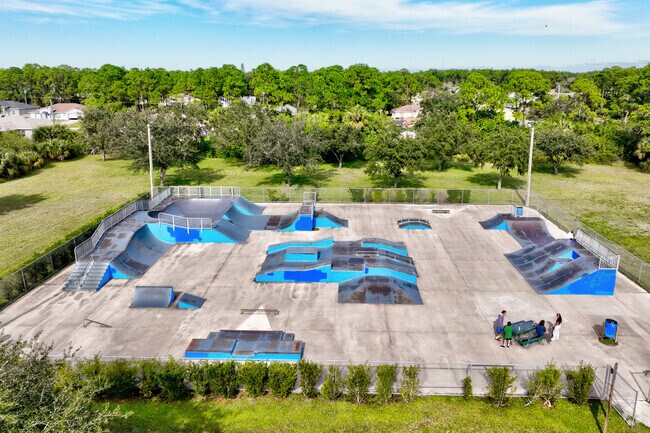Nearby McGriff Park offers a large skateboarding park.