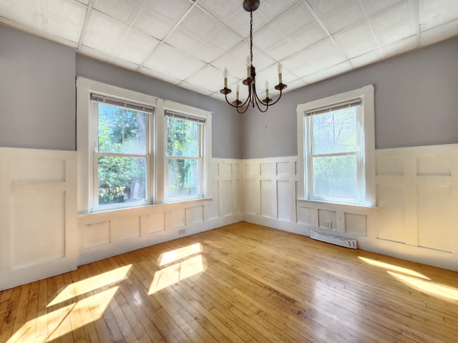 387 College Ave, Orono, ME 04473 - photo 5