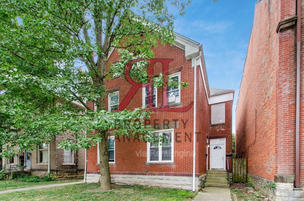 821 Oak St, Columbus, OH 43205 - photo 1