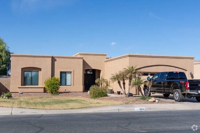 Picacho Village also has many pueblo inspired homes.