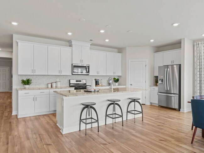 300 Roderick Ln unit 37076443, Greenville, SC 29605 - photo 6