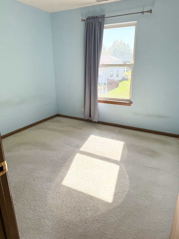 2049 Foxtail Dr, Aurora, IL 60504 - photo 7