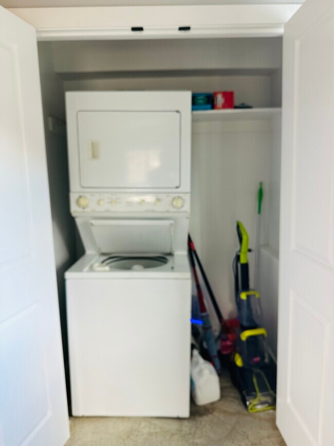 583 N 400 E unit B, Pleasant Grove, UT 84062 - photo 6