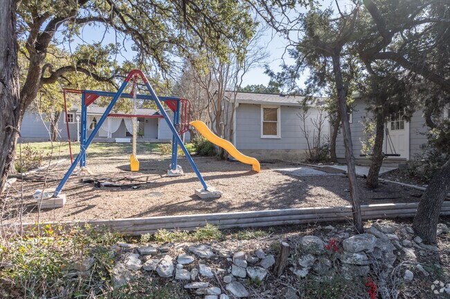 Samspra Academy offers playgrounds outside for students to enjoy during their breaks.