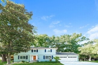 6001 W 103rd St, Overland Park, KS 66207