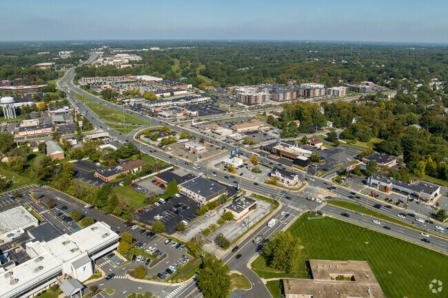 Concord Pike runs through the heart of Talleyville connecting King of Prussia to Wilmington.