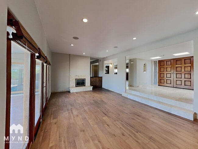 5727 N Pso Ventoso, Tucson, AZ 85750 - photo 2