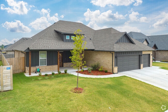 Harvest Hills West offers a variety of traditional home styles.