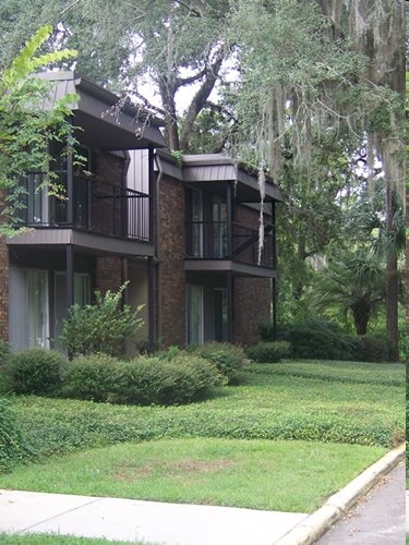 2700 SW Archer Rd, Gainesville, FL 32608