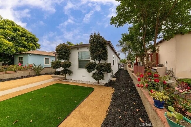 218 E Hullett St unit A, Long Beach, CA 90805 - photo 7