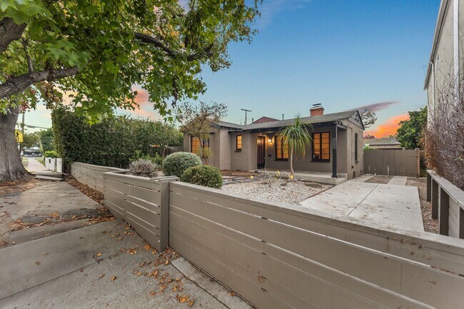 3781 Greenwood Ave, Los Angeles, CA 90066 - photo 2