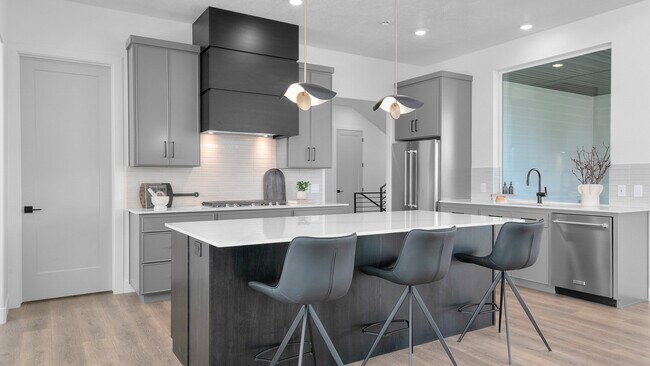 4322 N Braiken Ridge Dr, Lehi, UT 84048 - photo 6