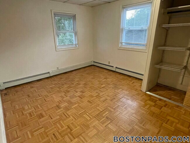 57 Roseland St unit 2, Somerville, MA 02143 - photo 2