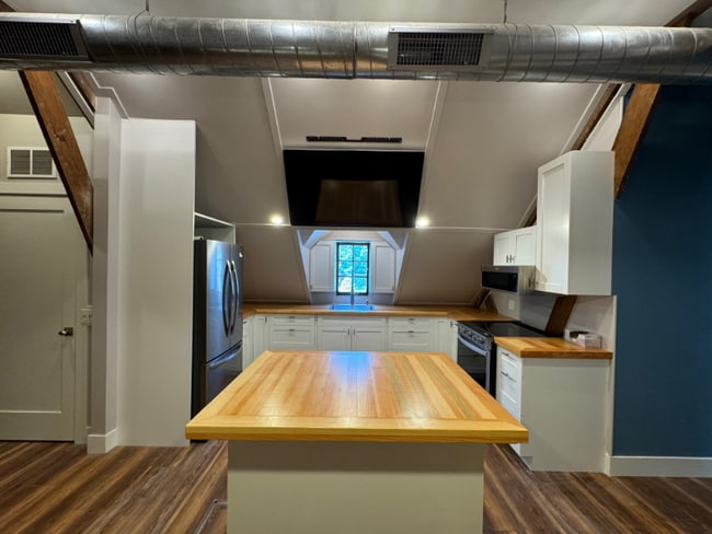 708 Rock Beach Rd unit North, Rochester, NY 14617 - photo 3