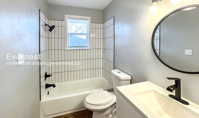 9515 E 18 St S, Independence, MO 64052 - photo 6