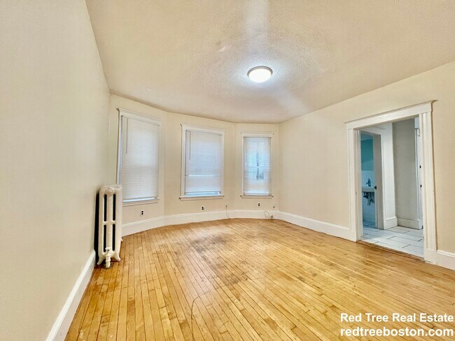 80 Wallingford Rd unit 1, Brighton, MA 02135 - photo 6
