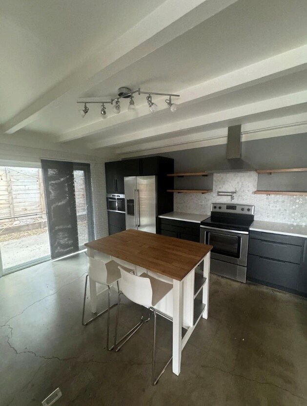1040 Stuart St, Denver, CO 80204