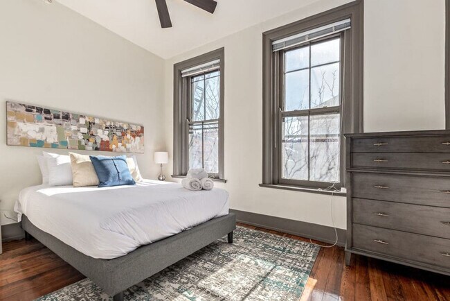 126 E 13th St unit ID1056025P, Cincinnati, OH 45202 - photo 7