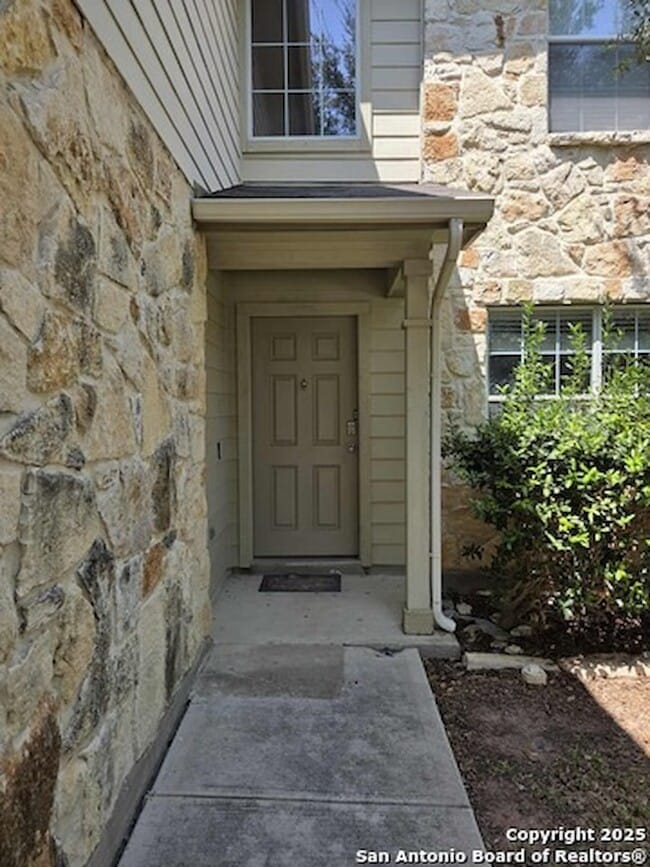 228 Anvil Plaza, Cibolo, TX 78108 - photo 2