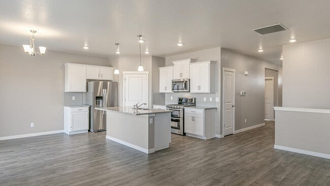 43204 Kawana Gulch St, Elizabeth, CO 80107 - photo 4