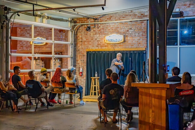 Skinnerville-Greenville Heights locals enjoy Stand-up Night at Pitt Street Brewing Co.
