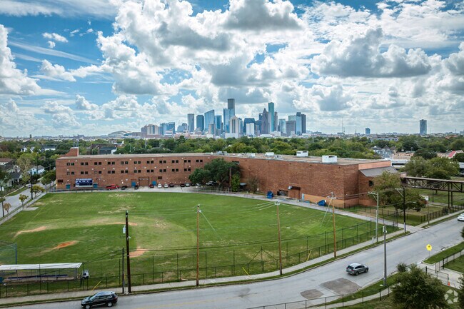 Marshall Middle School in Houston places a strong emphasis on community involvement.