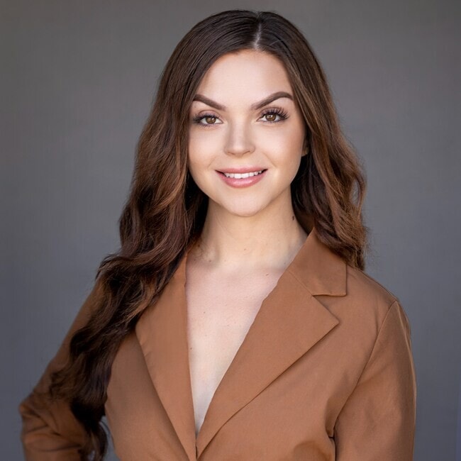 Agent Photo