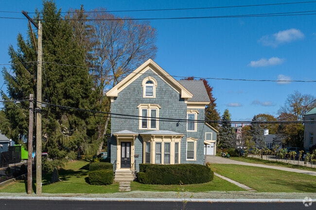 Oxford, Massachusetts has shingle-style 19th century homes.