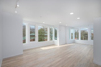 205 Beacon St Unit 403, Somerville, MA 02143