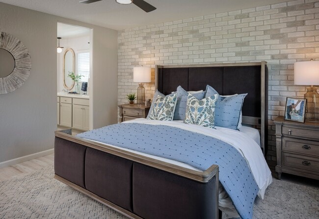 1601 Barberry Place unit 36673906, Hanford, CA 93230 - photo 4