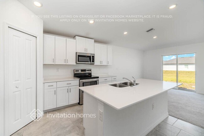 4323 Palatina Way, North Fort Myers, FL 33917 - photo 7