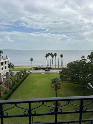 2109 Bayshore Blvd Unit Bayshore, Tampa, FL 33606