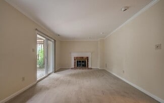 21107 Twinridge Square, Sterling, VA 20164