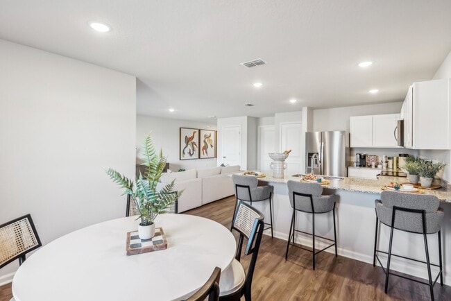 8951 N Amboy Dr, Dunnellon, FL 34434 - photo 3