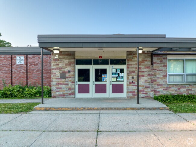 Mary M. Lynch Elementary School serves young Springfield students.