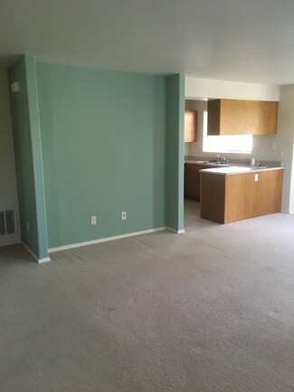 893 Forest Glen Dr Unit 893 Forest glen unit E, Bozeman, MT 59718